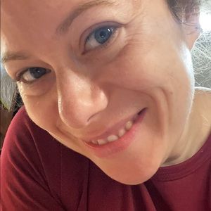 Meet your Posher, Lorinda